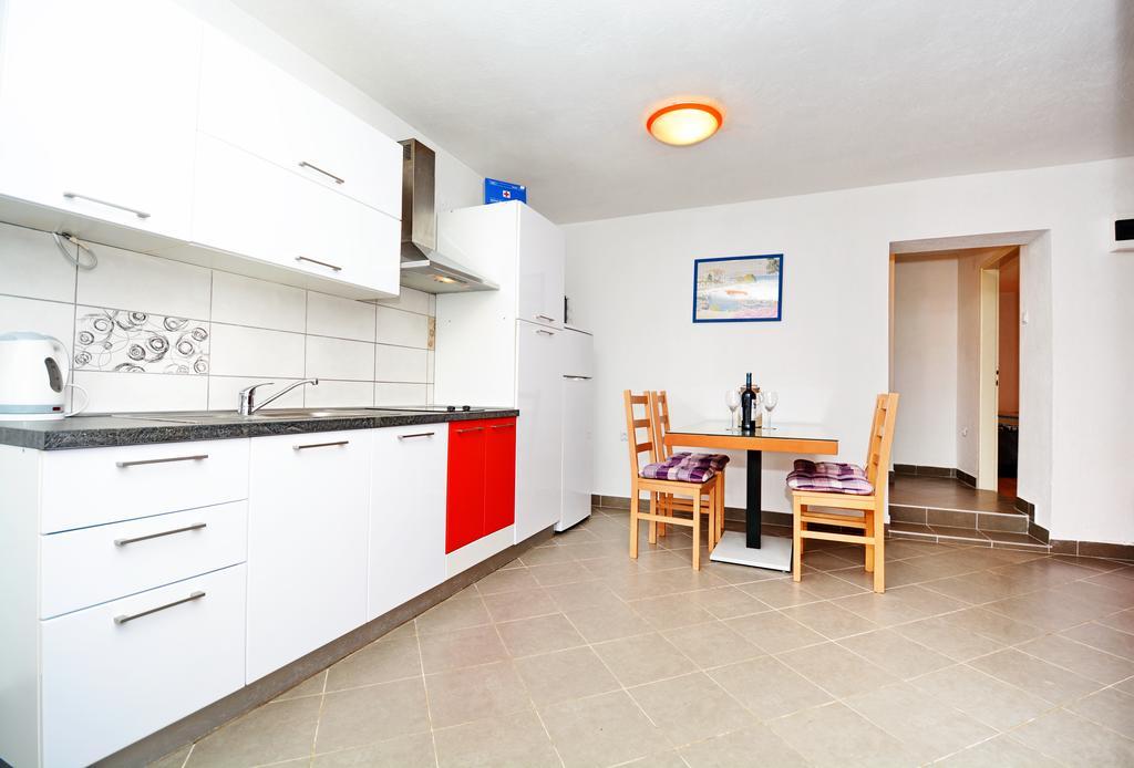 Apartments Katarina Veli Rat Eksteriør bilde