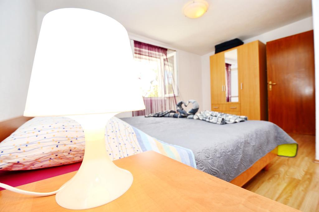 Apartments Katarina Veli Rat Eksteriør bilde