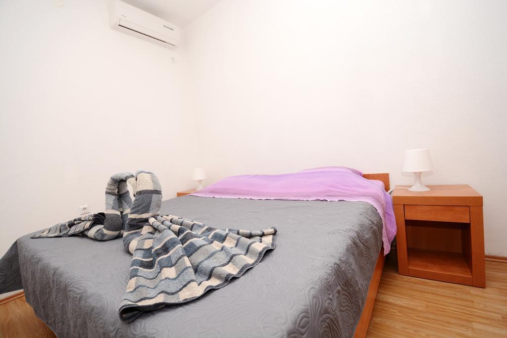 Apartments Katarina Veli Rat Eksteriør bilde
